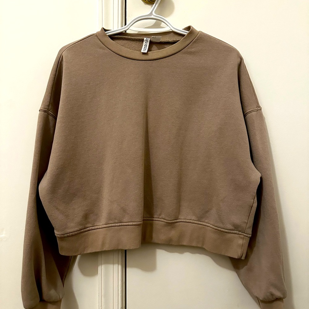 Cropped Sweatshirt